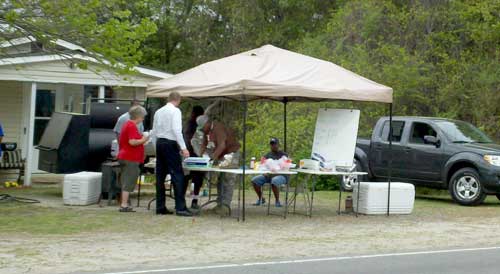 The modesty of the highway tent and grill conceals the rich flavor and superb taste of the ribs that few anticipate until they have stopped at least once.