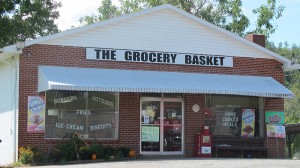 The Grocery Basket, after the morning rush. Monday, September 7, 2015. (Leanne E. Smith.) 