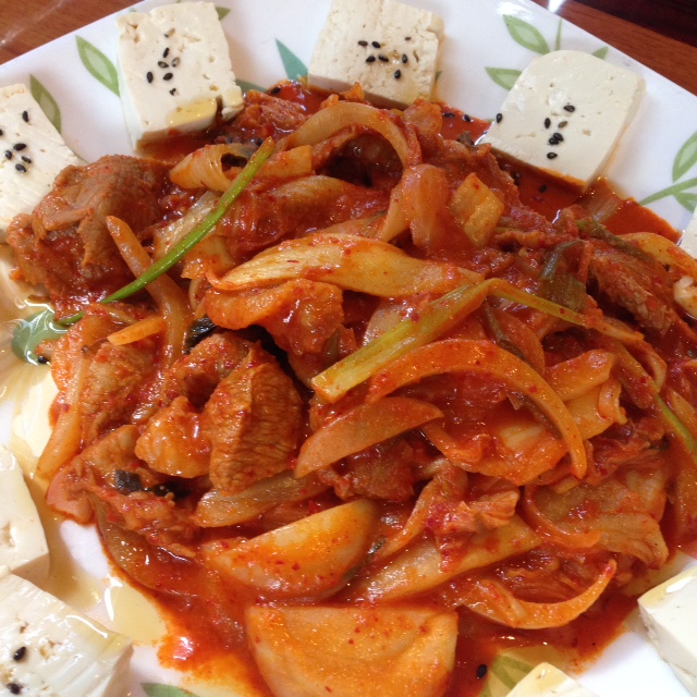 Stir-fried kimchi pork with tofu